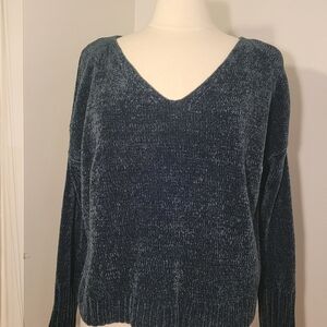 Hollister Dark Green V-Neck Sweater